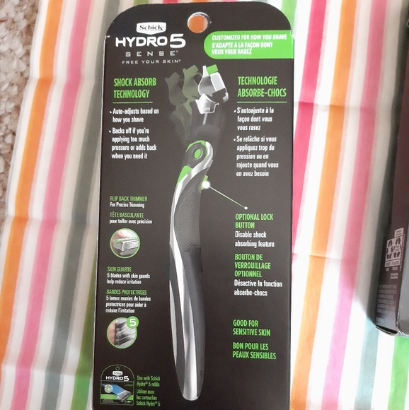 Schick Hydro 5 Sense Sensitive Skin Razor Bundle - Picture 11 of 12